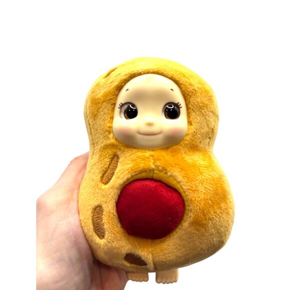 RARE Pop Sunday "Happy Peanuts" Kewpie Doll, Get Lucky Kewpish Love, Open Box - Picture 2 of 8